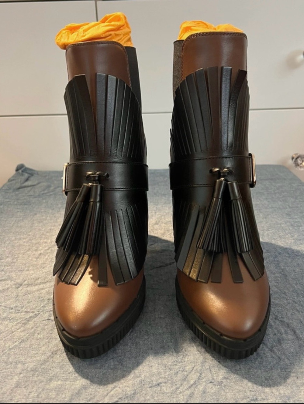 Tod's fringe leather ankle boots brown black block heel booties - Picture 4 of 11